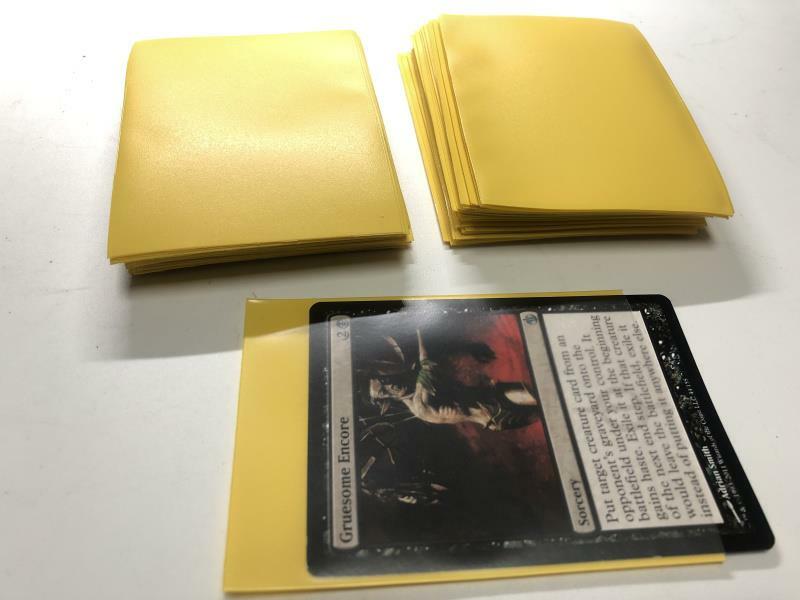 Lenayuyu 300pcs Yellow color Protector Standard MTG Card Sleeves 66x91mm Glossy