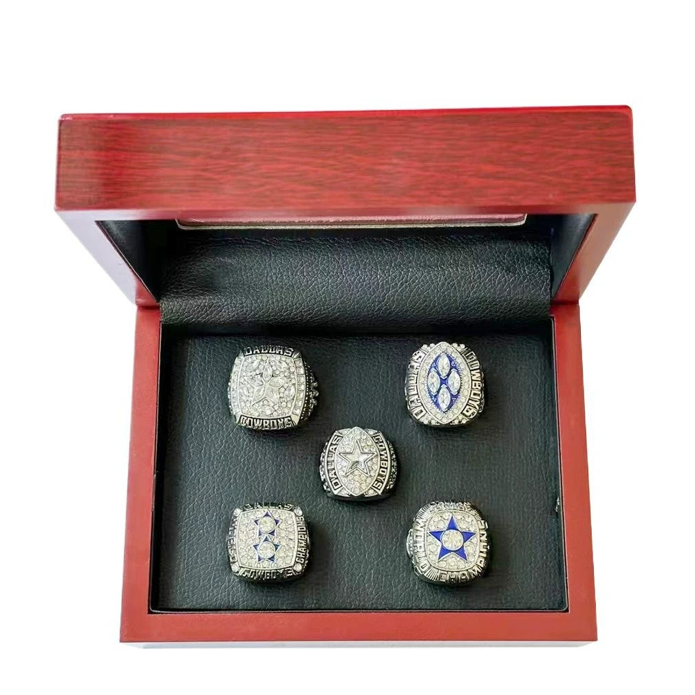 Dallas Cowboys Set of 5 Gold / Silver Super Bowl Rings With Wooden Display Box