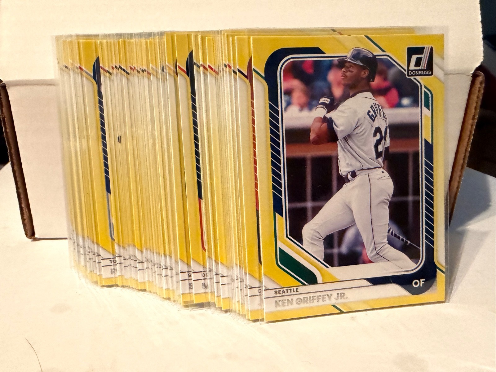 2026 DONRUSS BASEBALL YOU PICK YELLOW FLOOD PARALLEL COMPLETE YOUR SET 1-100