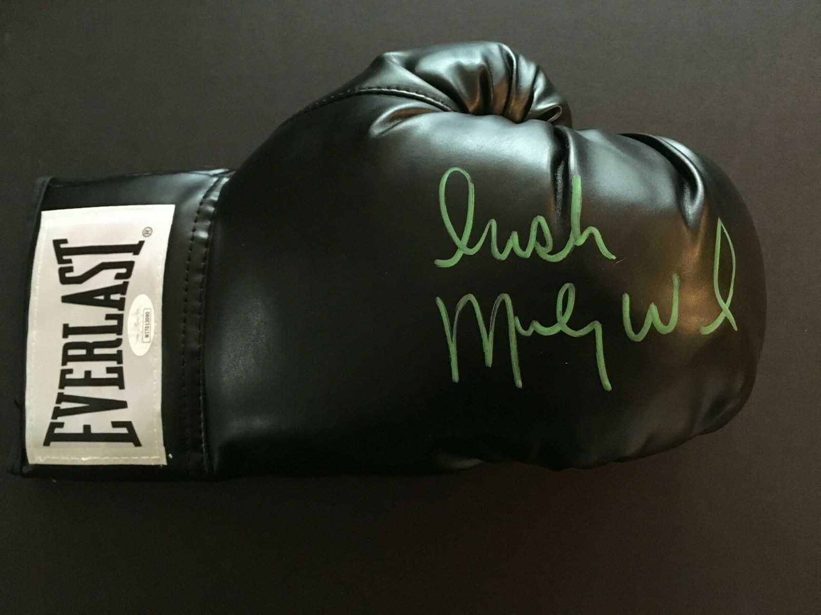 MICKY WARD AUTOGRAPHED RIGHT BLACK BOXING GLOVE J.S.A.
