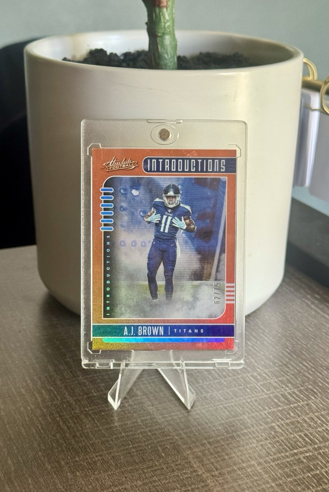 2019 Panini Absolute – Introductions A.J. Brown #1 Spectrum Orange /75 (RC)