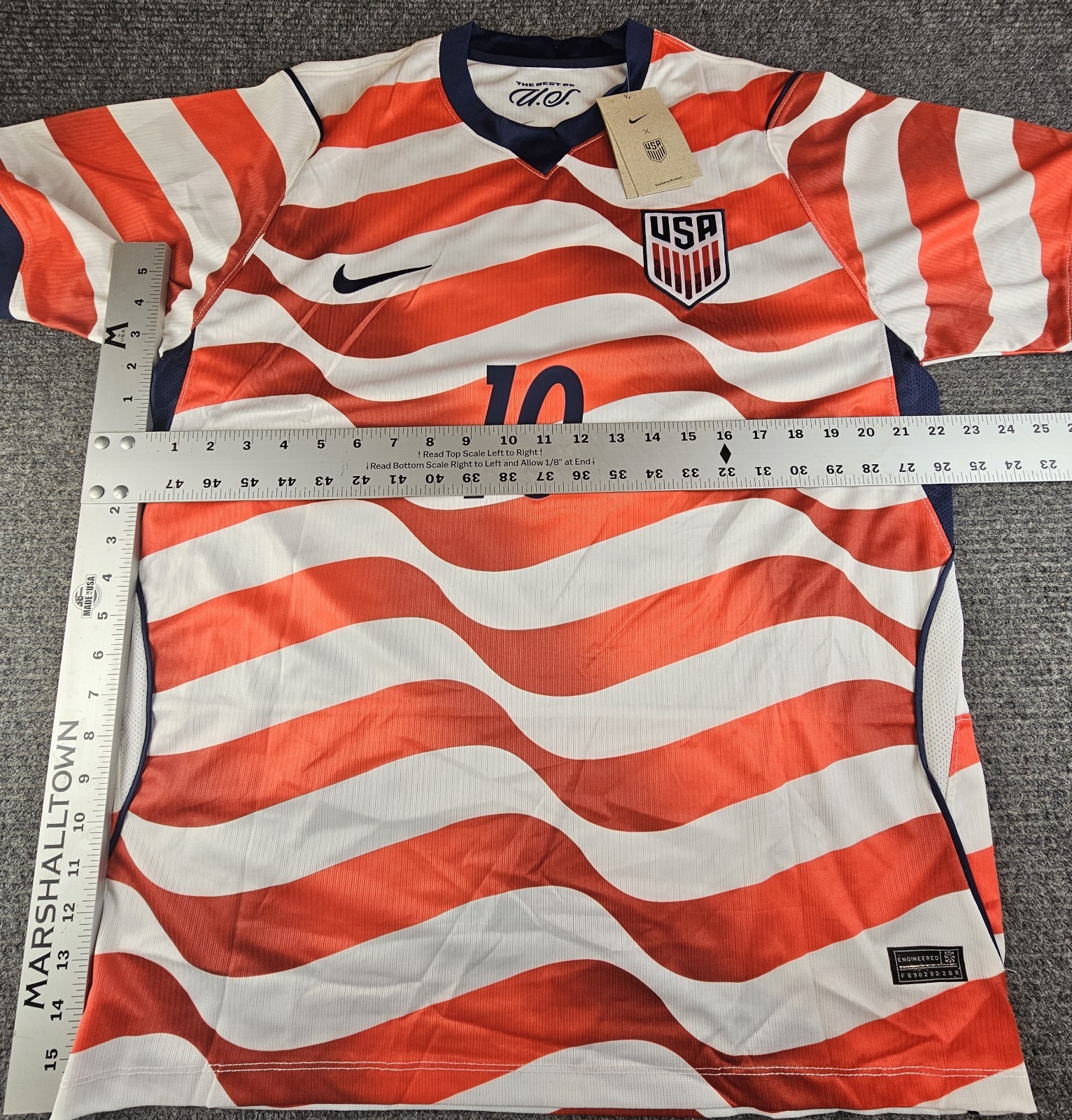 Read description before Buying USA Soccer mens 2XL – LargeChristian Pulisic New
