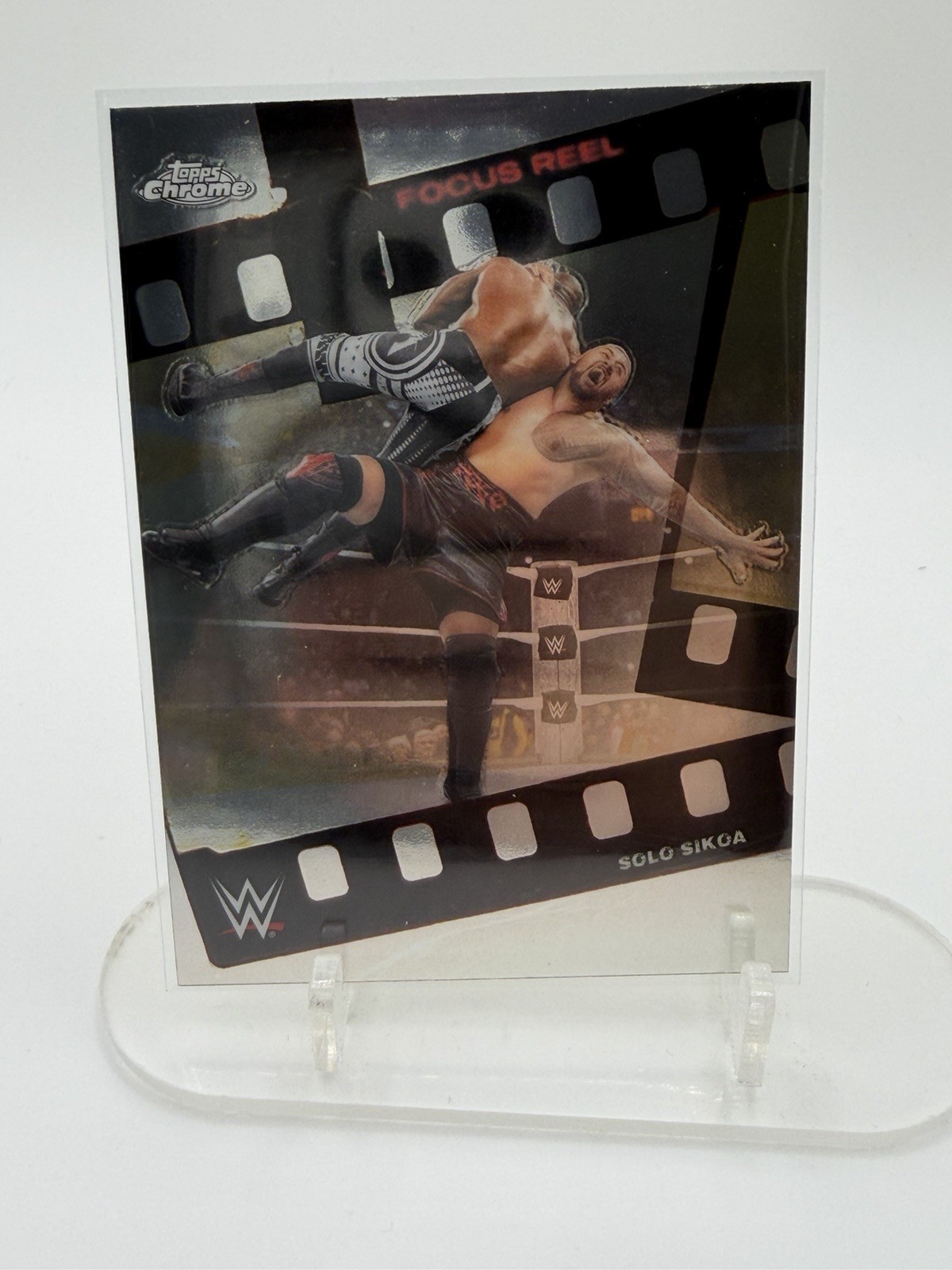 Topps Chrome WWE Focus Reel Solo Sikoa Refractor #FR-5 Wrestling Card 2026