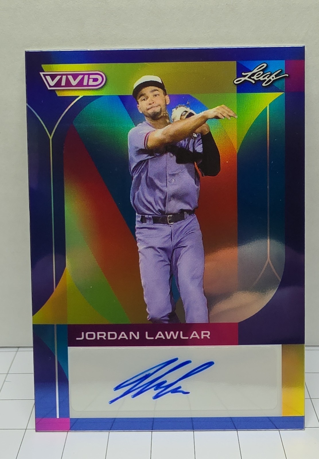 2022 Leaf Vivid – Jordan Lawlar #BA-JL2 Navy Blue /30 (AU, RC) MINT