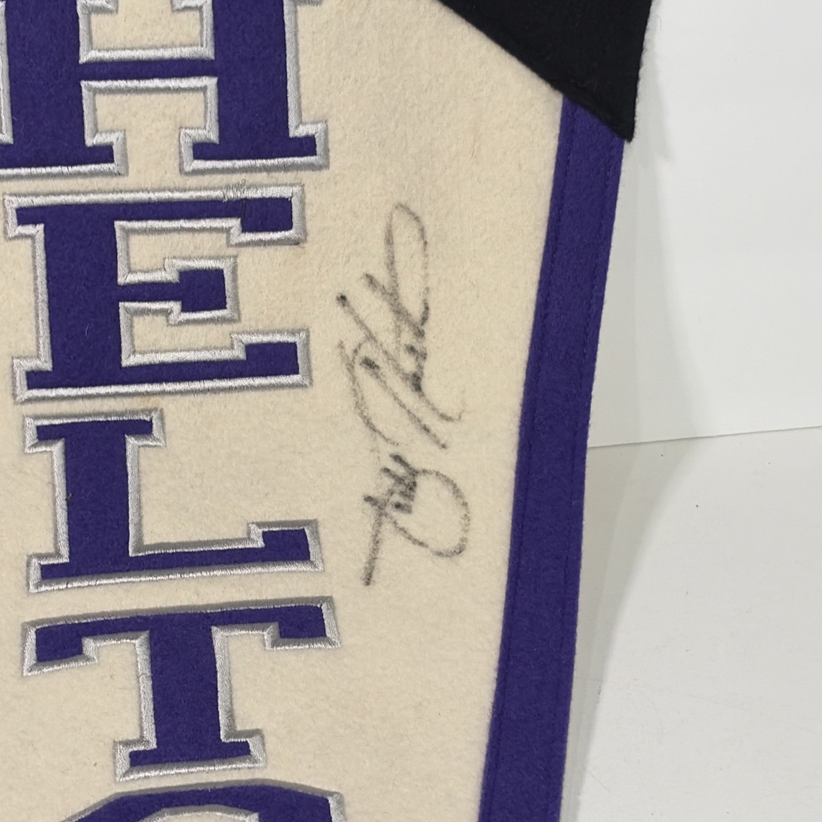 Autographed Todd Helton Pennant 2000 NL Batting Champion 8 Of 372