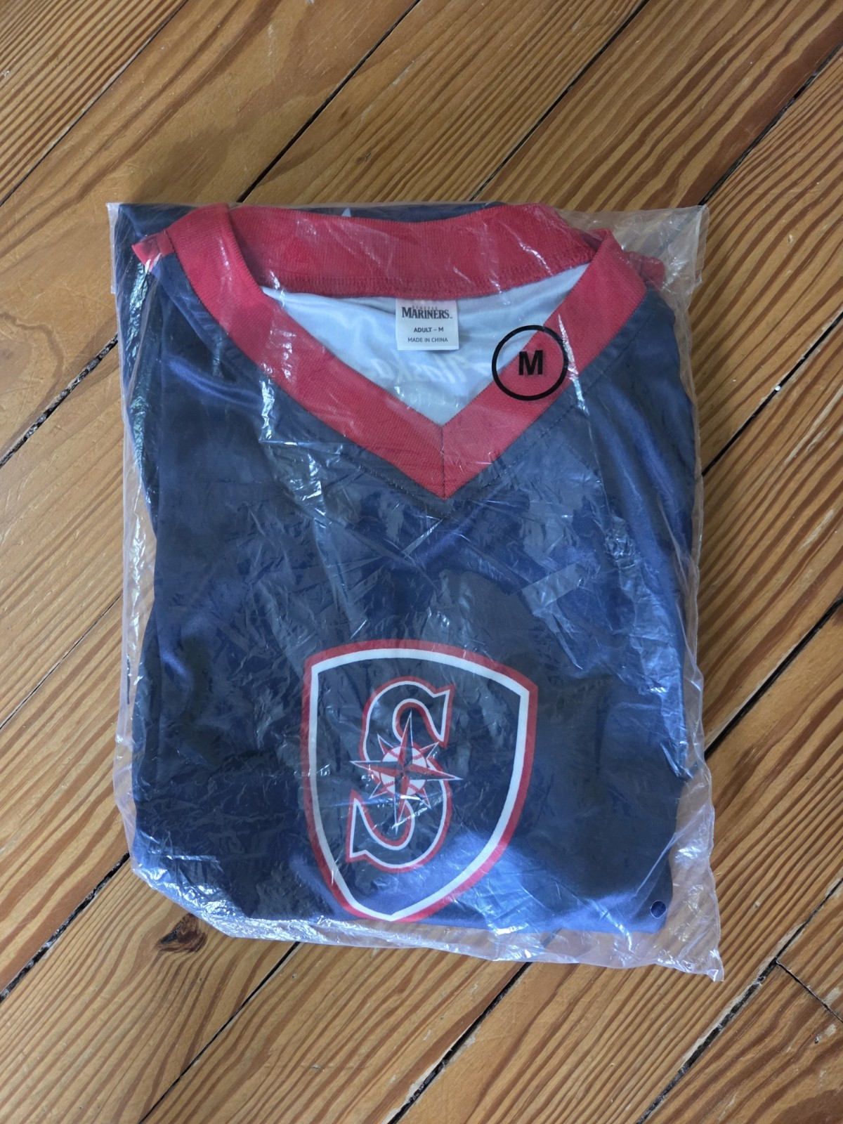 Seattle Mariners USA Soccer Jersey Size Medium (New -Not Opened)