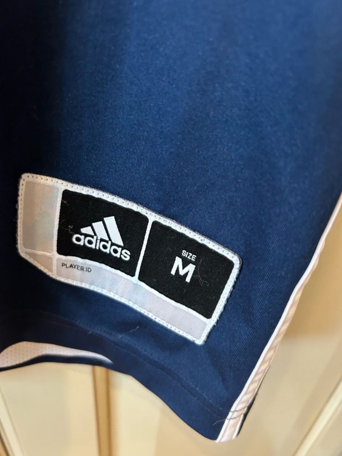 adidas Michigan Wolverines Reversible Basketball Jersey – Size Medium