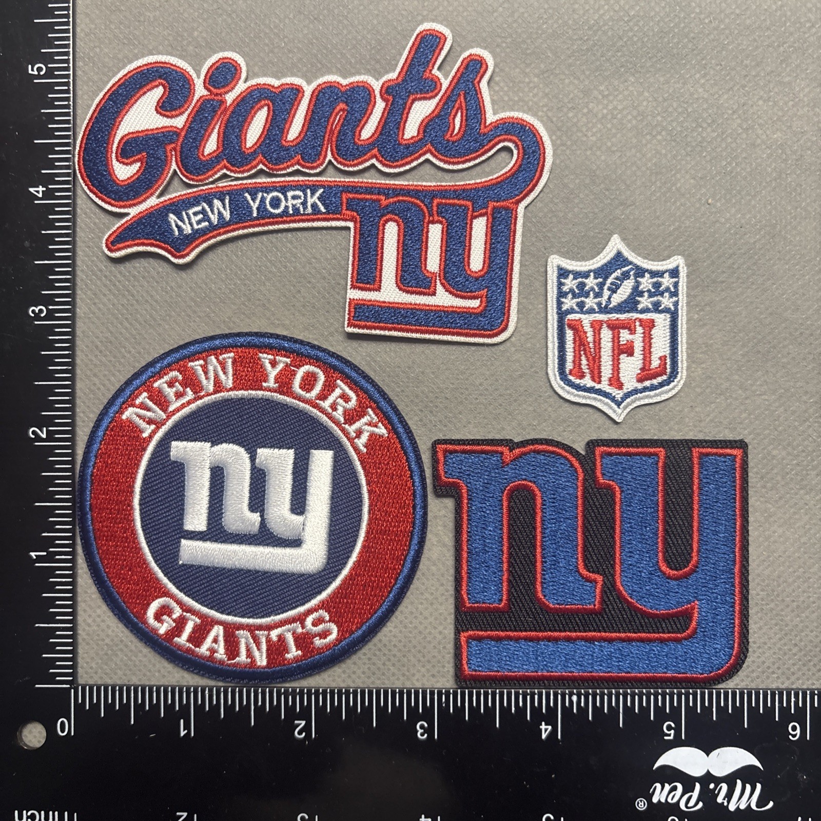 LOT OF 4 NEW YORK GIANTS IRON ON EMBROIDERED PATCH