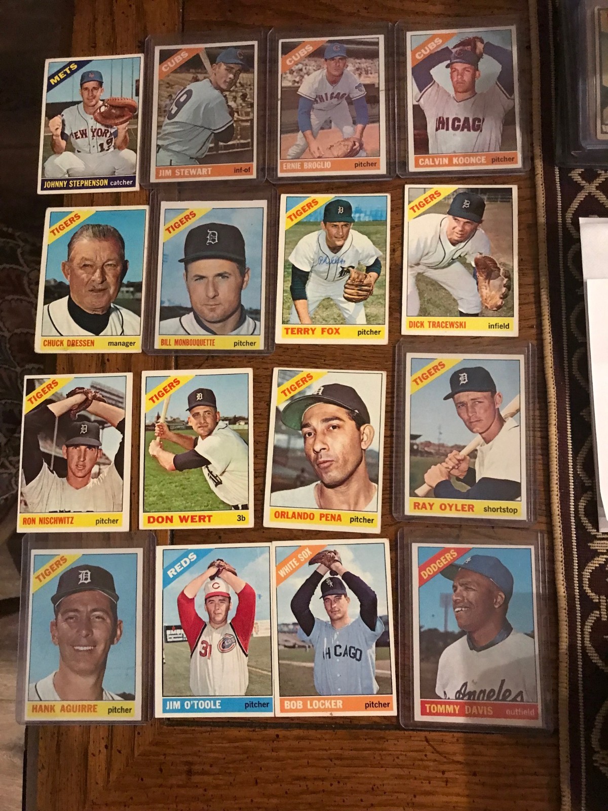 Ray Oyler 1966 Topps (Sale Is For Card In Title) (18,931