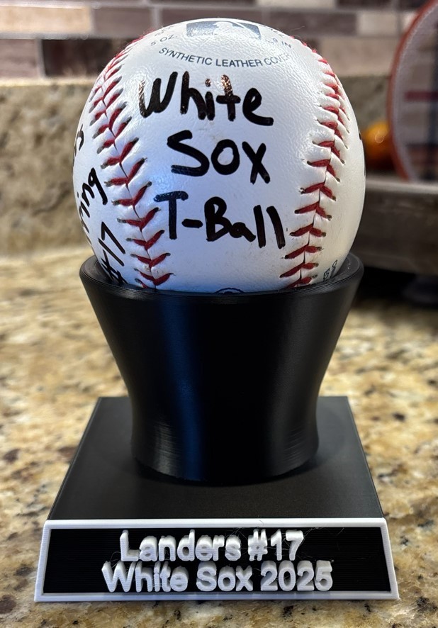 Baseball display for homerun or game ball