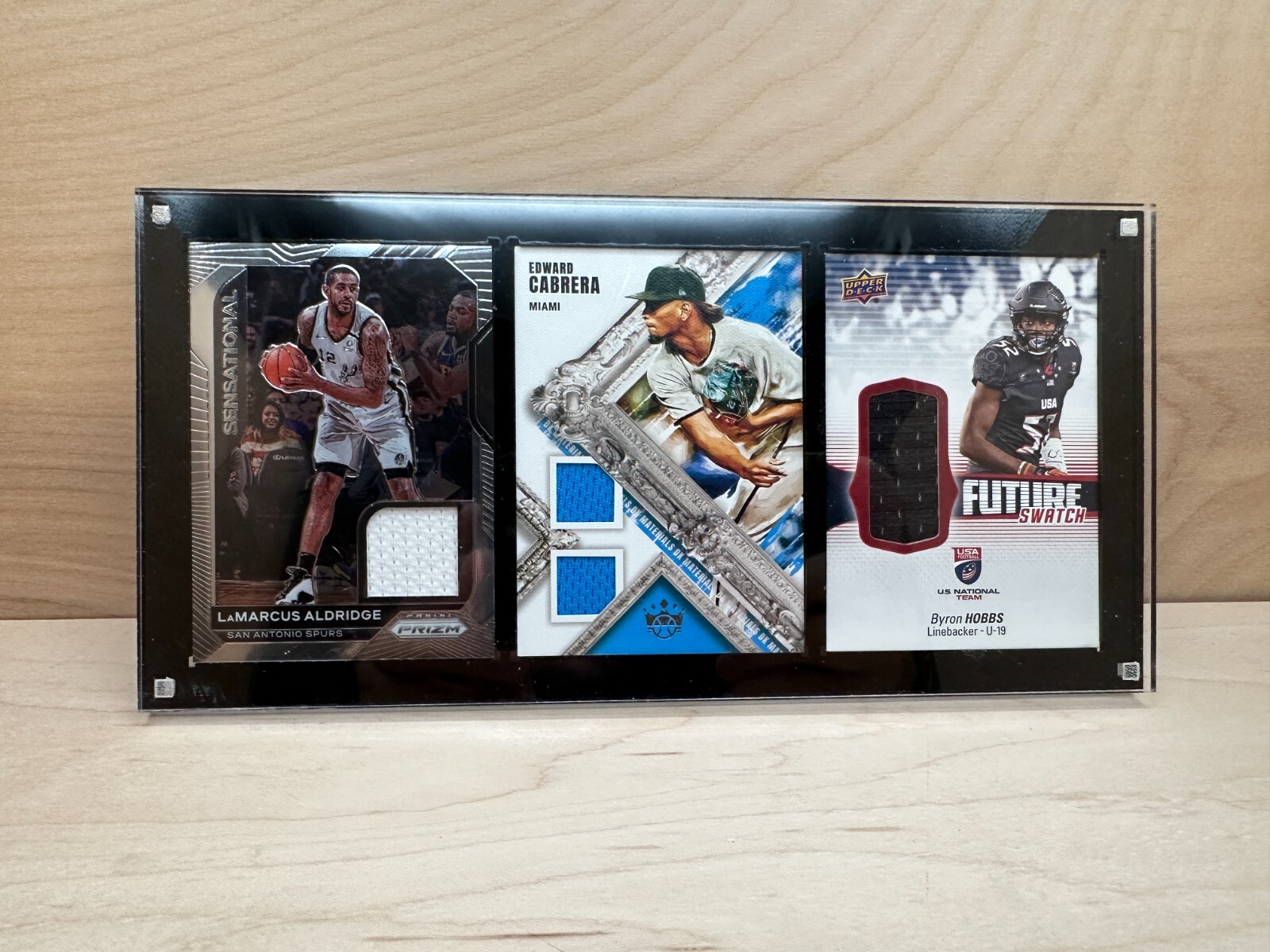 3 Card Sports Trading Card Heavy Duty Magnetic Holder Wall Display Case