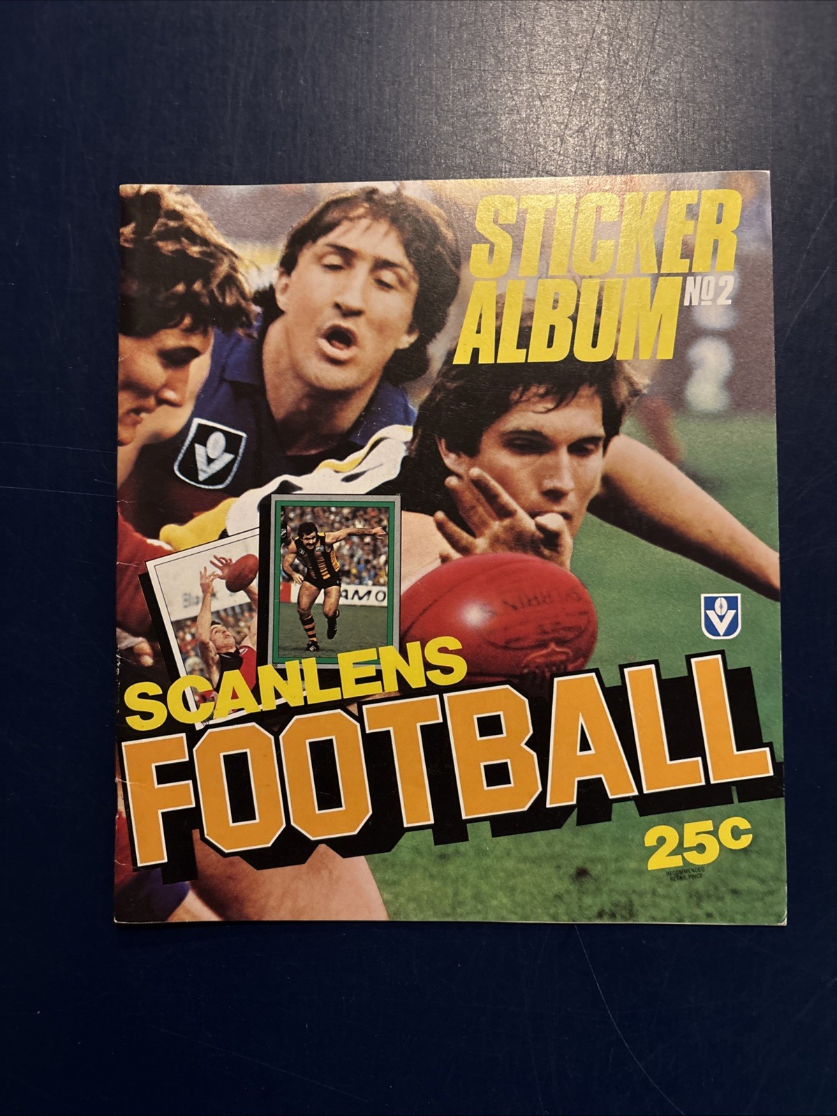 PANINI SCANLENS FOOTBALL AUSTRALIA 1984 AFL UNTOUCHED ALBUM