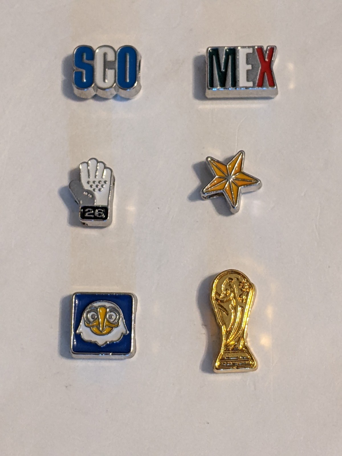Set of 6 – FIFA WORLD CUP 2026 Fan Bracelet Charms – US Mascot, Scotland, Mexico