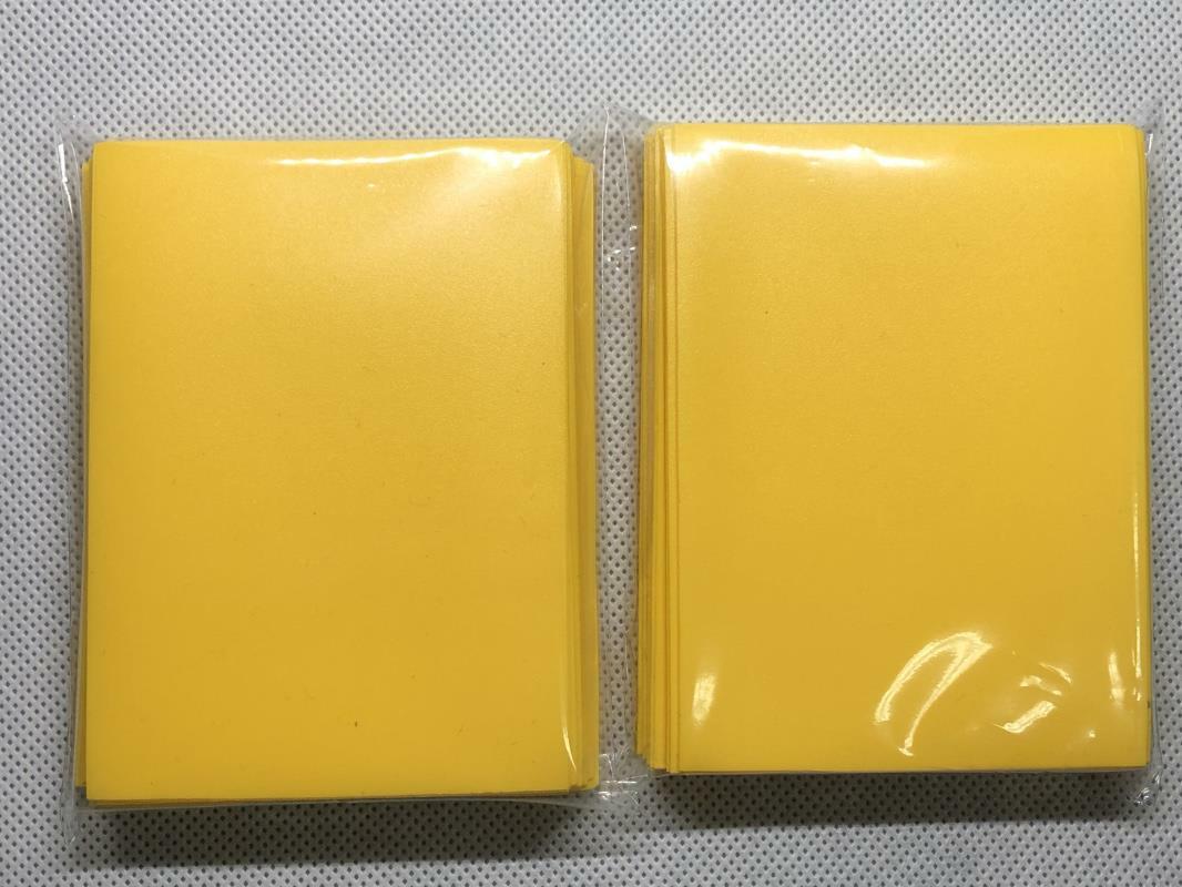 100 Glossy Yellow Lenayuyu Protector CCG MTG Pokemon Gaming Card Sleeves 66x91mm