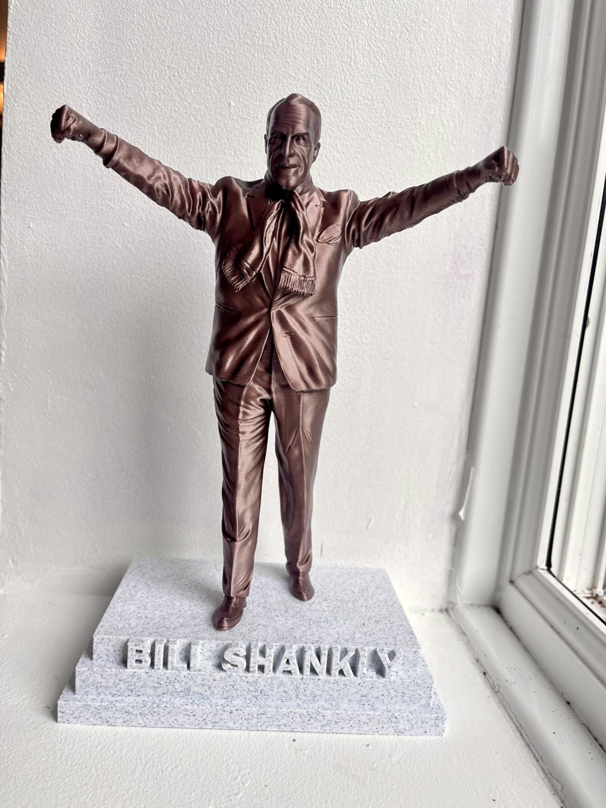 Bill Shankly – Liverpool Manager bronze effect 24cm statue