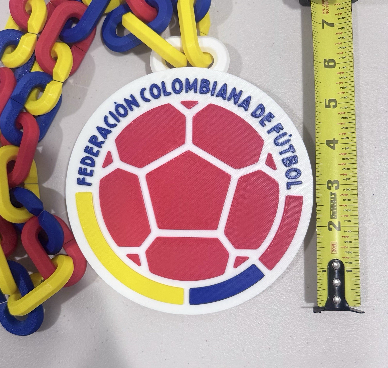 🔥🇨🇴COLOMBIA .⚽️ World Cup Logo Pendant,Hype Chain(FAST FREE SHIPPING)