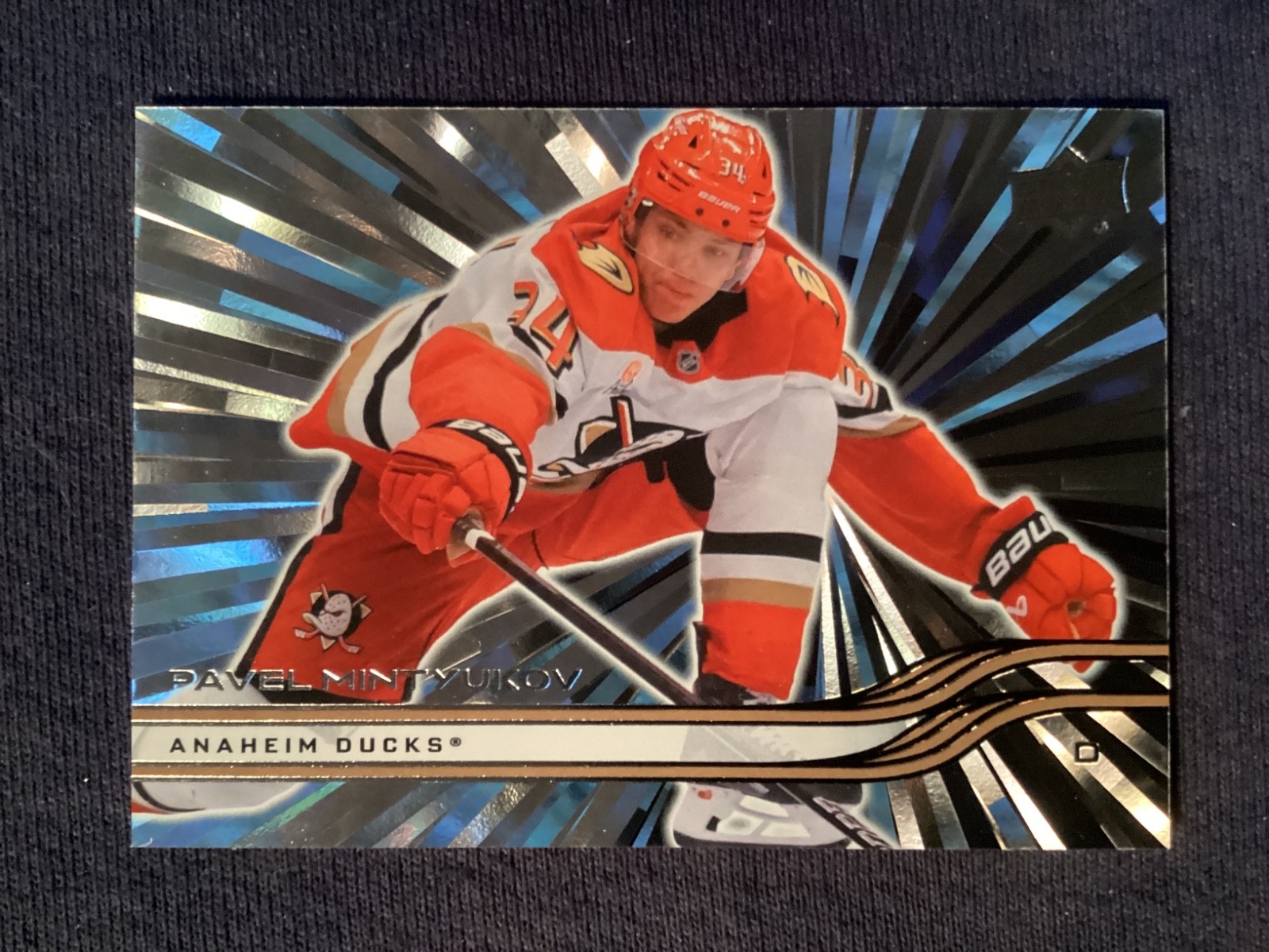 2025-26 Upper Deck Series 1 OUTBURST Insert Hockey Cards. You Pick From List