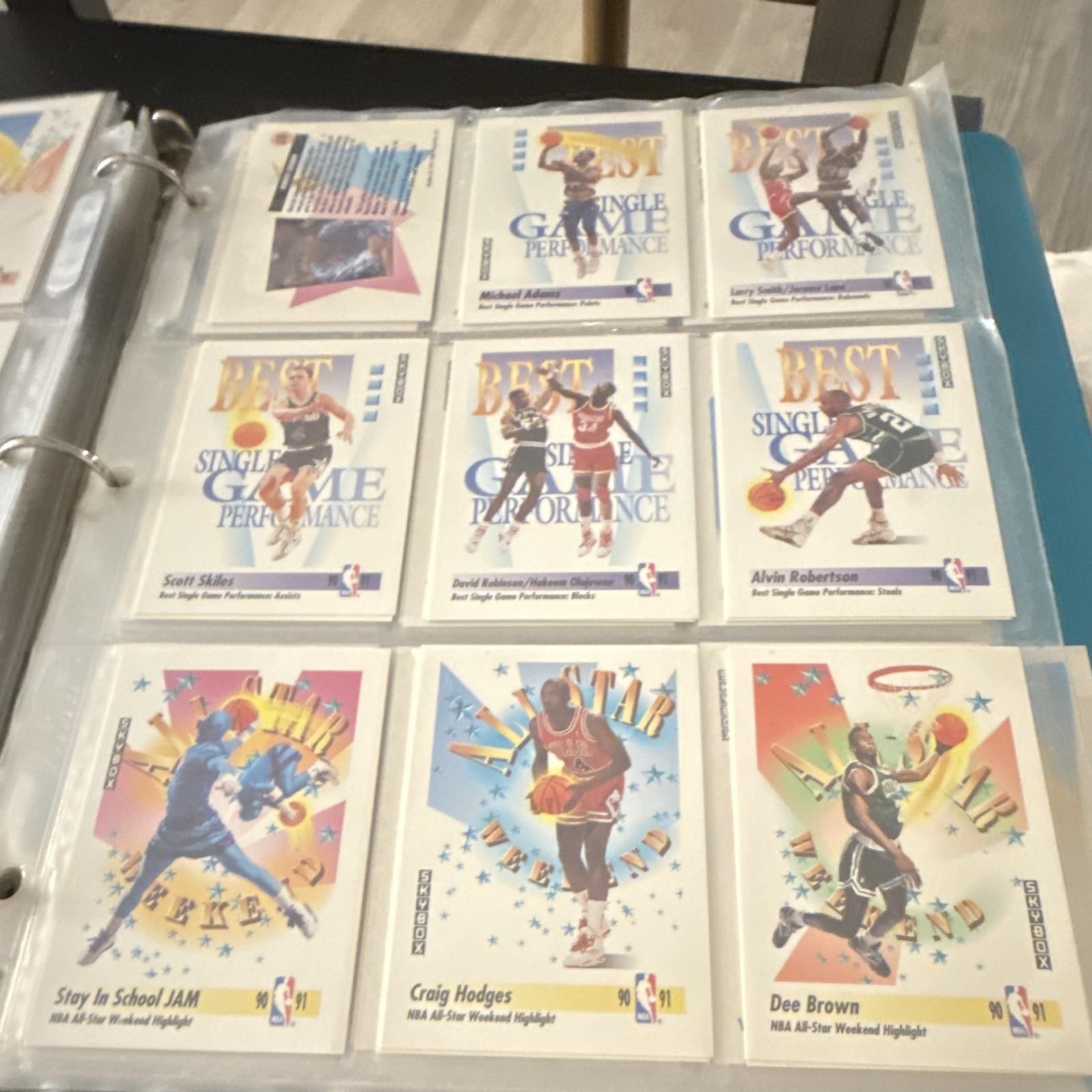SkyBox 1990-91 NBA Hoops Card Lot in Binder Pages David Robinson