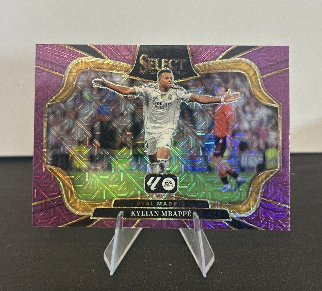 2025‑26 Select La Liga Kylian Mbappé Purple Mojo Field Level #225 Real Madrid