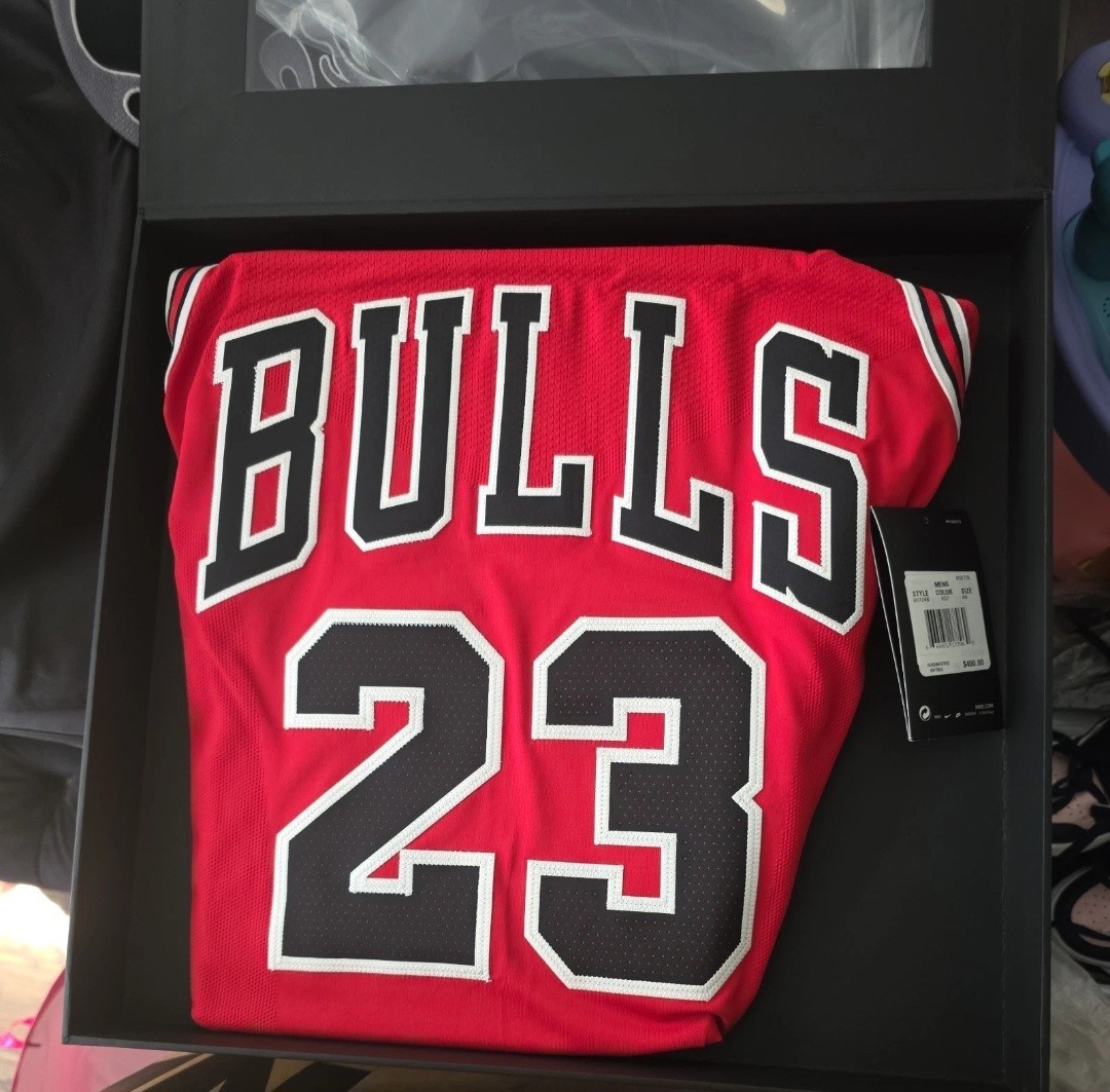 Nike Authentic Michael Jordan Chicago Bulls Jersey Icon Edition sz 58 msrp $400