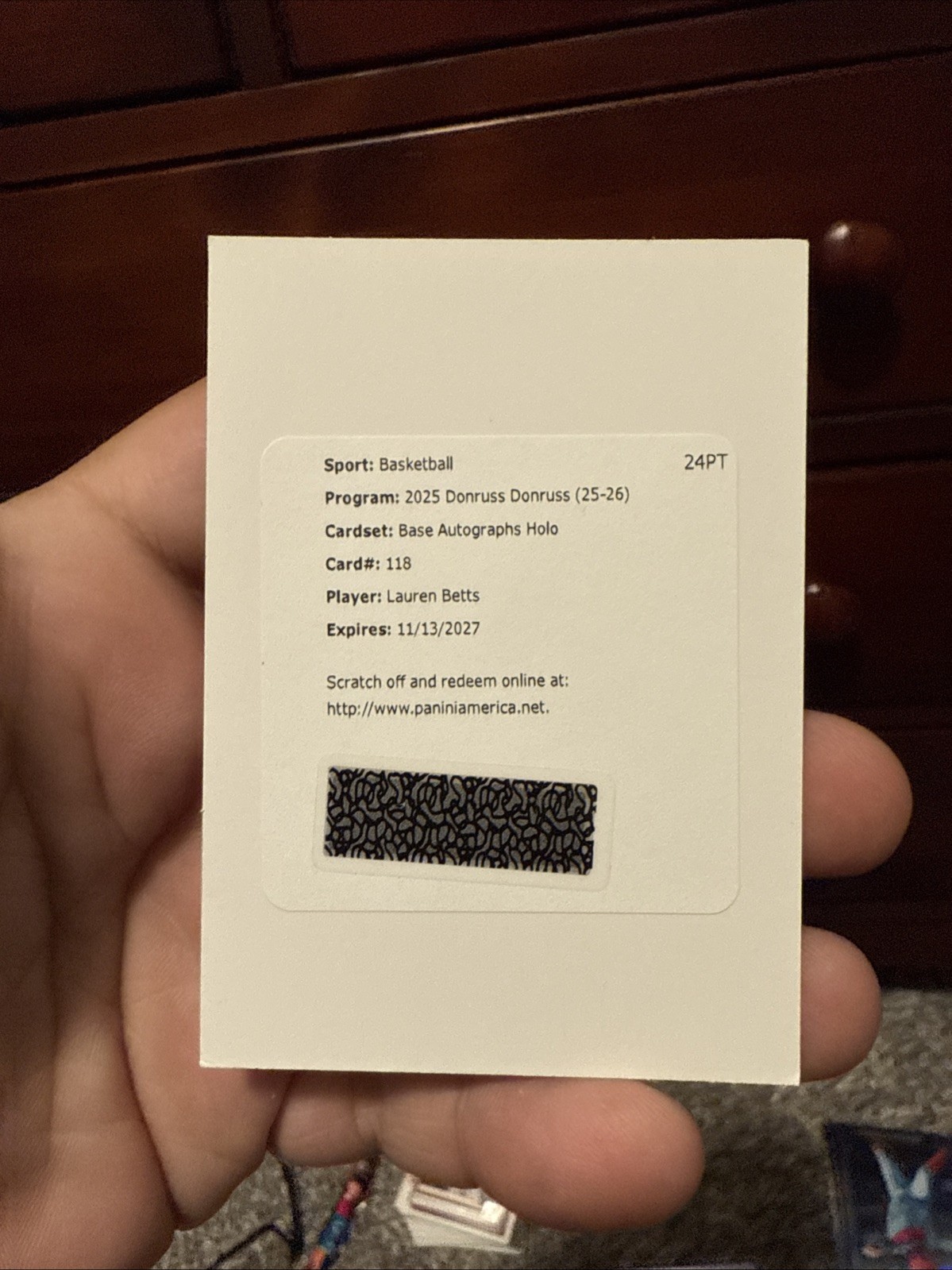 Donruss 25-26 Donruss Lauren Betts #118 Base Optic Autographs Holo 24 Pt