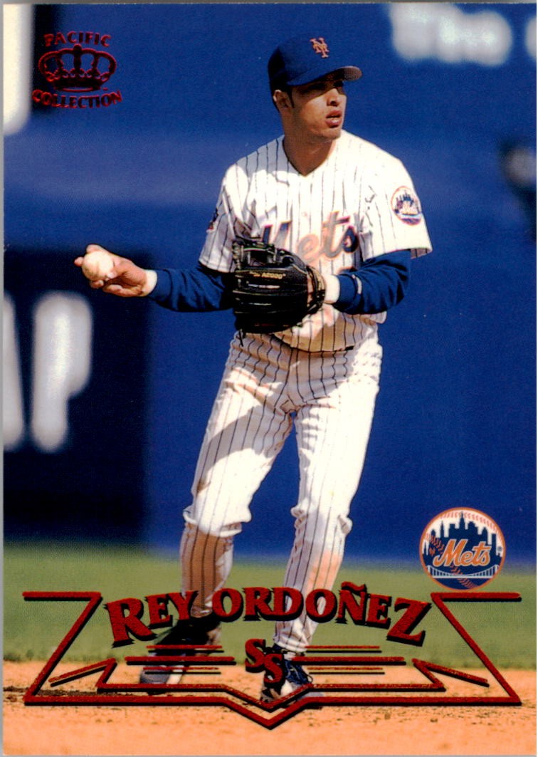 1998 Pacific Red Threatt #374 Rey Ordonez – BB