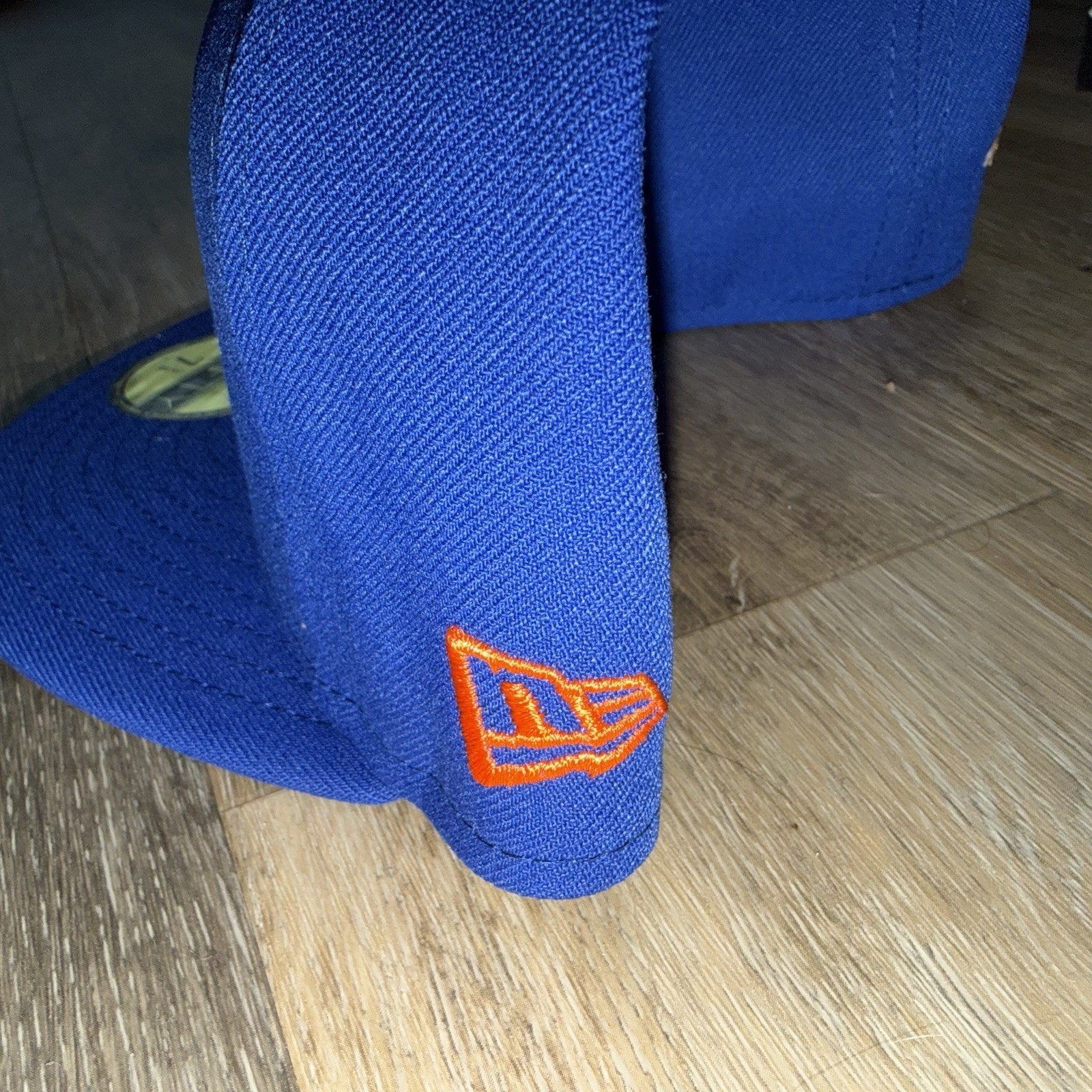 New York Knicks NBA Finals Patch Fitted Hat New Era Authentic 59FIFTY Blue