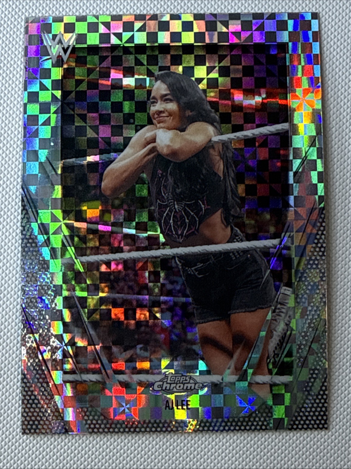 X-FRACTOR REFRACTOR 2026 Topps Chrome WWE Wrestling Cards You Pick/Choose! READ*