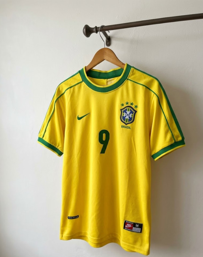 Brazil 1998 Home Retro Soccer Jersey Yellow Green #9 Fan Version Men S-3XL New