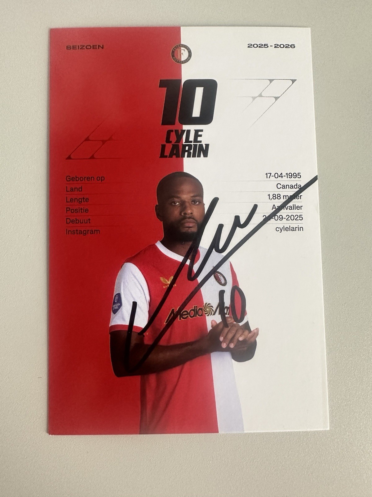 Cyle Larin hand signed Feyenoord Rotterdam Club autograph card Canada World Cup