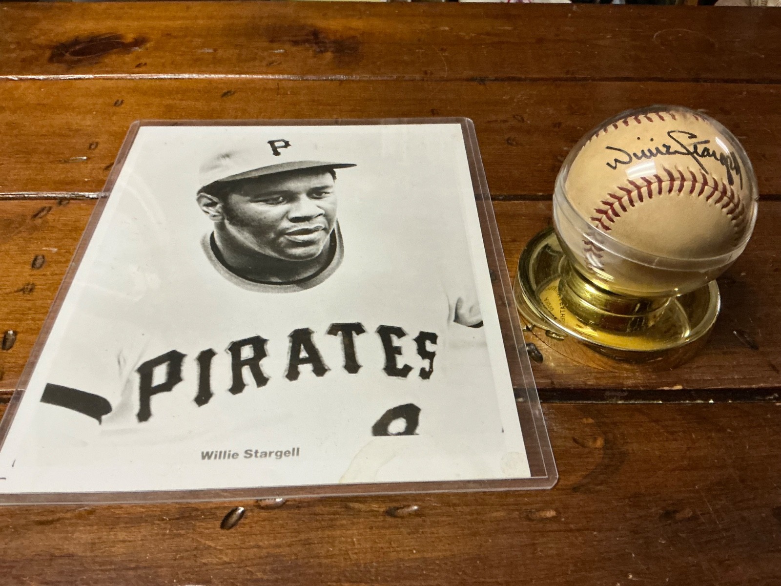 **SIGNED** Willie Stargell Baseball PITTSBURGH PIRATES ** PLUS 8×10 **