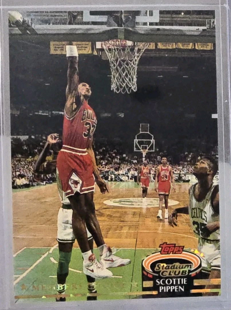 1992-93 Topps Stadium Club – Members Choice Scottie Pippen #198