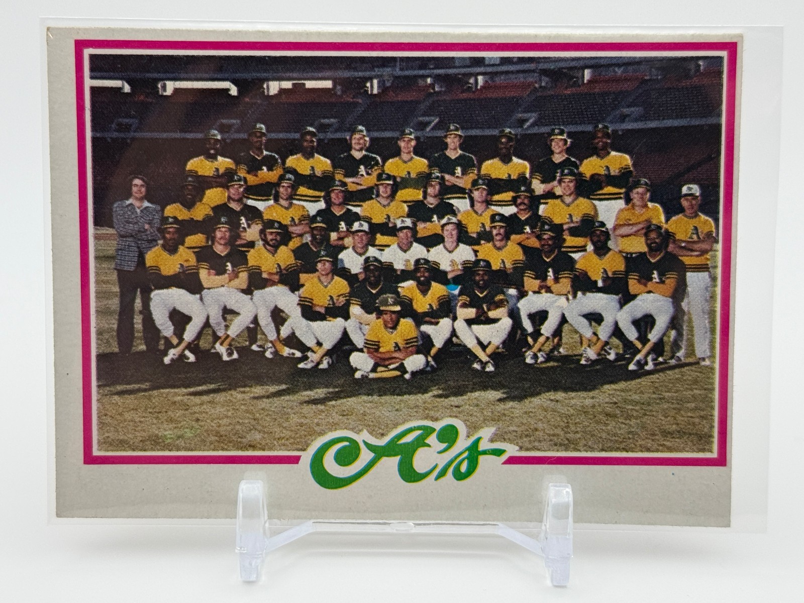 1978 Topps ATHLETICS Team Photo Checklist Card #577