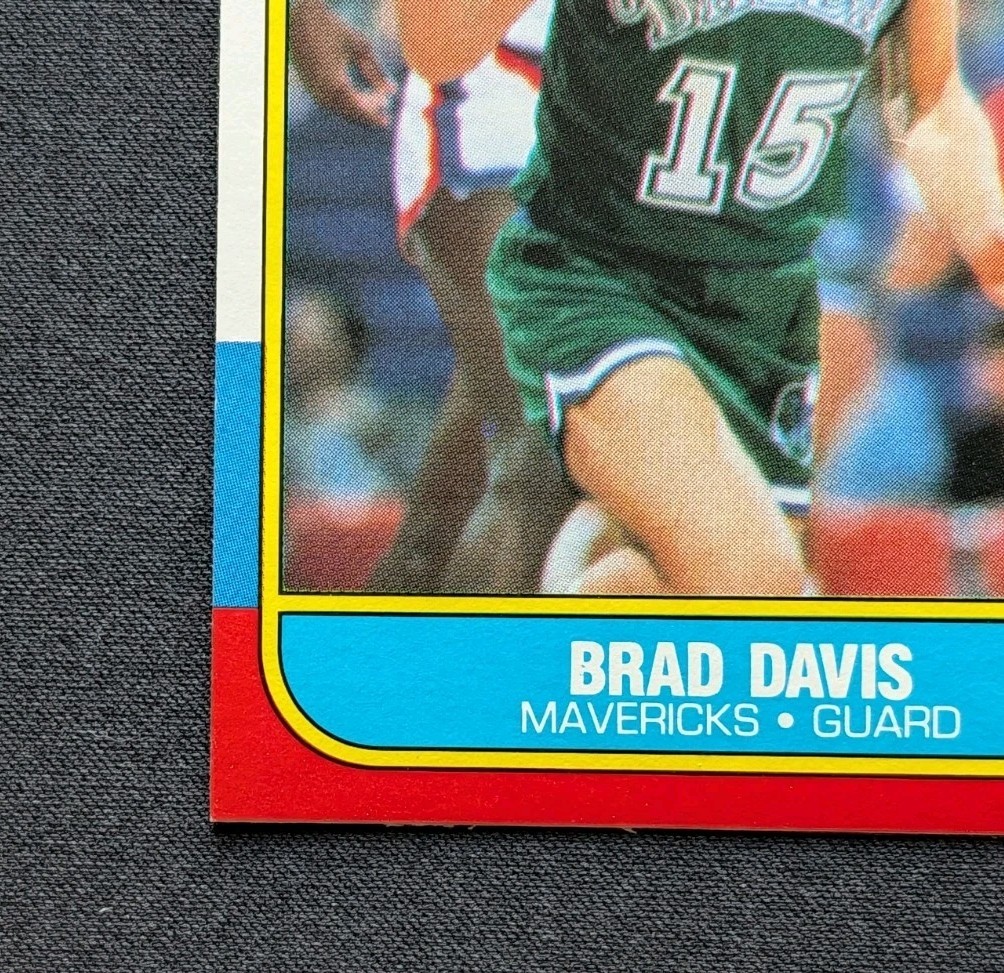 1986-87 Fleer Set-Break # 22 Brad Davis NR-MINT