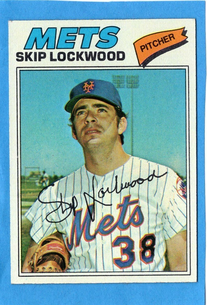 1977 Topps Baseball Cards Complete Your set – You Pick Your Favorites 1-299