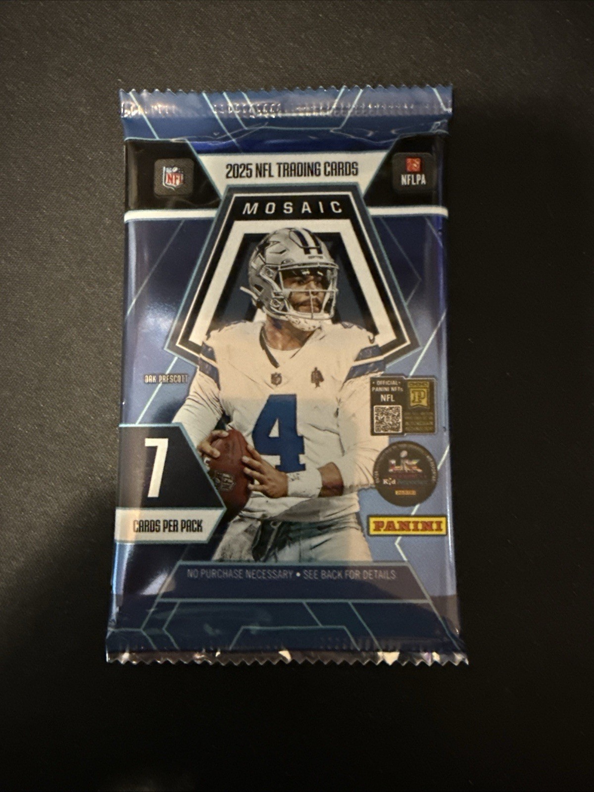 2025 Panini Mosaic Football Mega Box Pack Factory Sealed 7 Cards