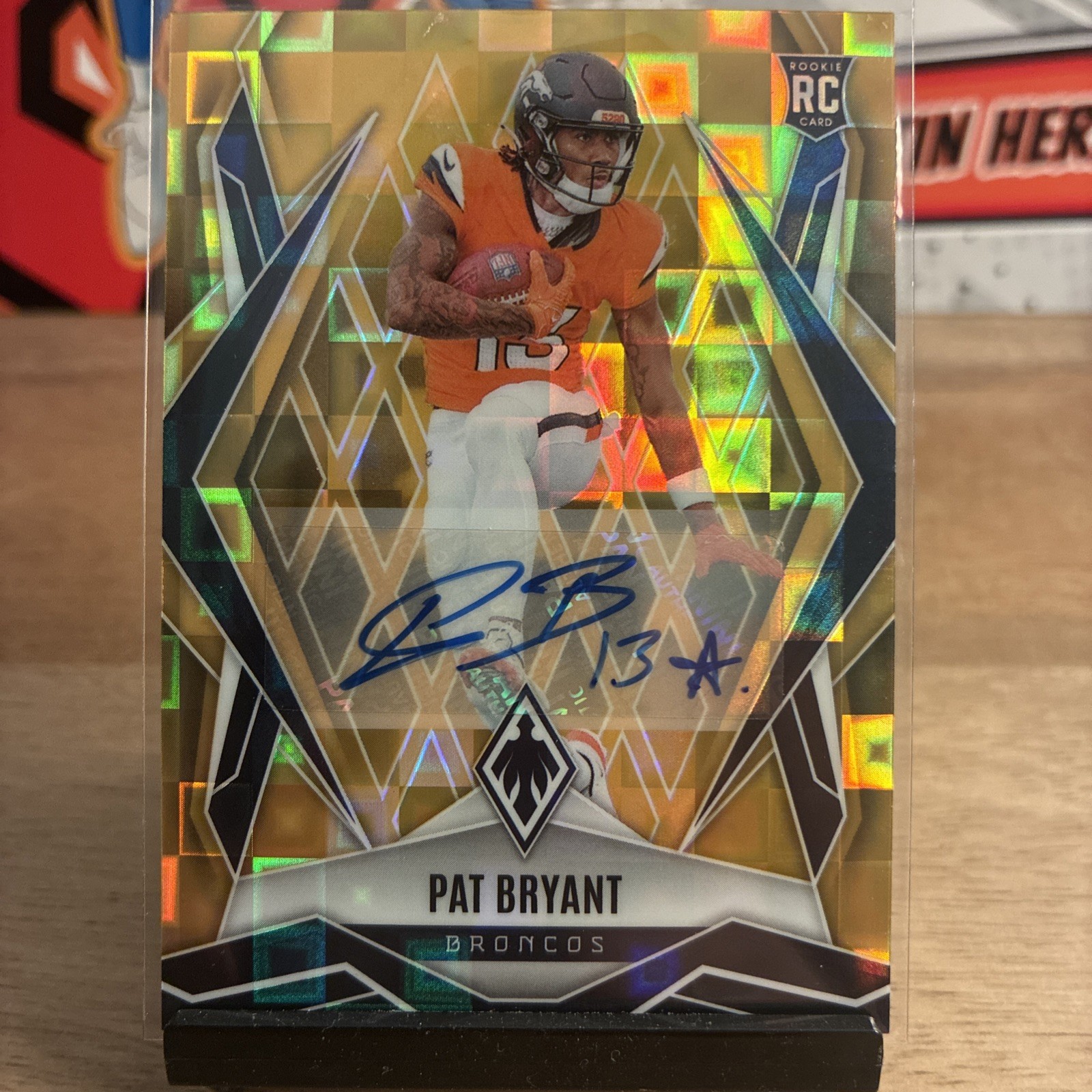 PAT BRYANT AUTO /10 2025 PANINI PHOENIX GOLD PANDORA REFRACTOR ROOKIE BRONCOS