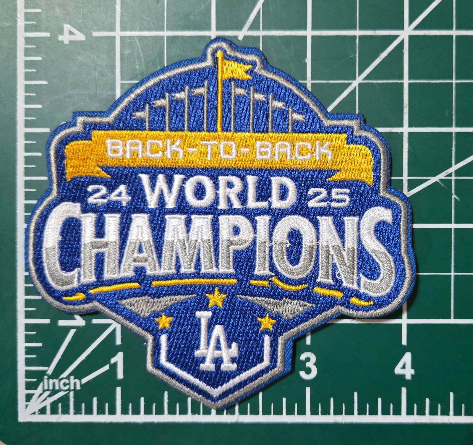 LA Dodgers Back to Back World Series Champs 4″ Iron/Sew Patch~ Free Tracking!