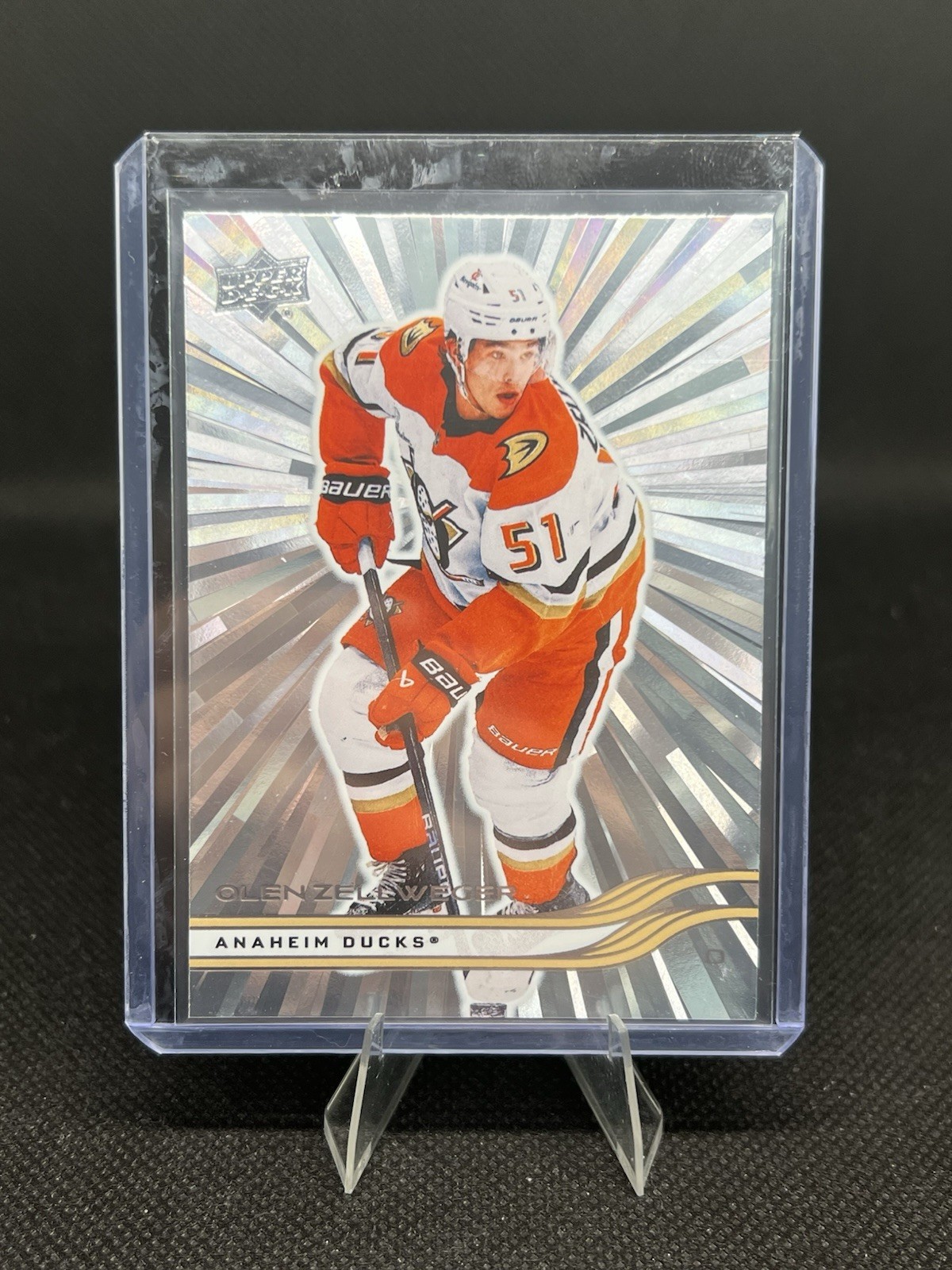 2025-26 Upper Deck Series 2 – Olen Zellweger #251 Outburst