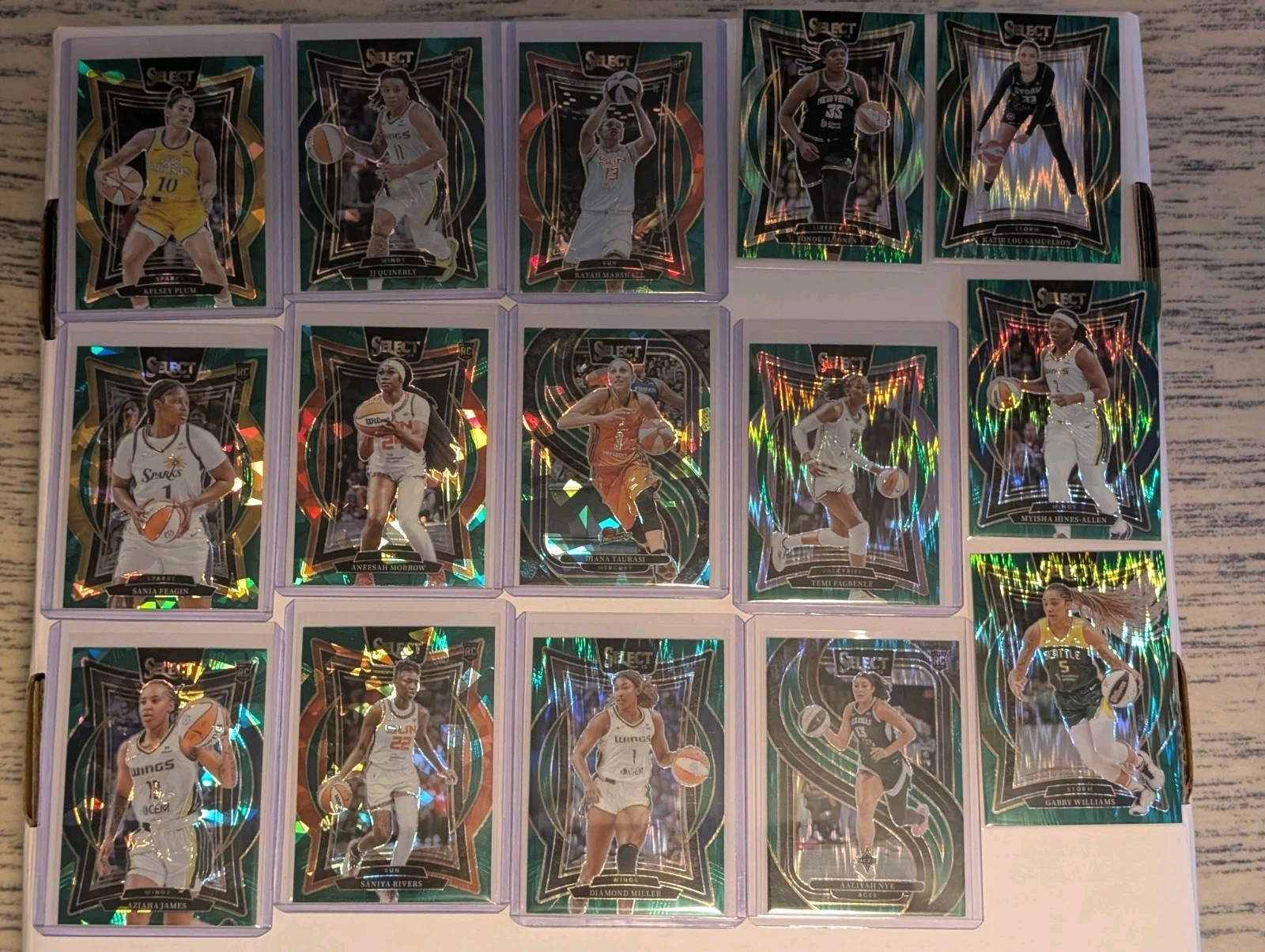 2025 Panini Select WNBA Singles #1-250 Pick Your Player Card GREEN ICE & FLASH