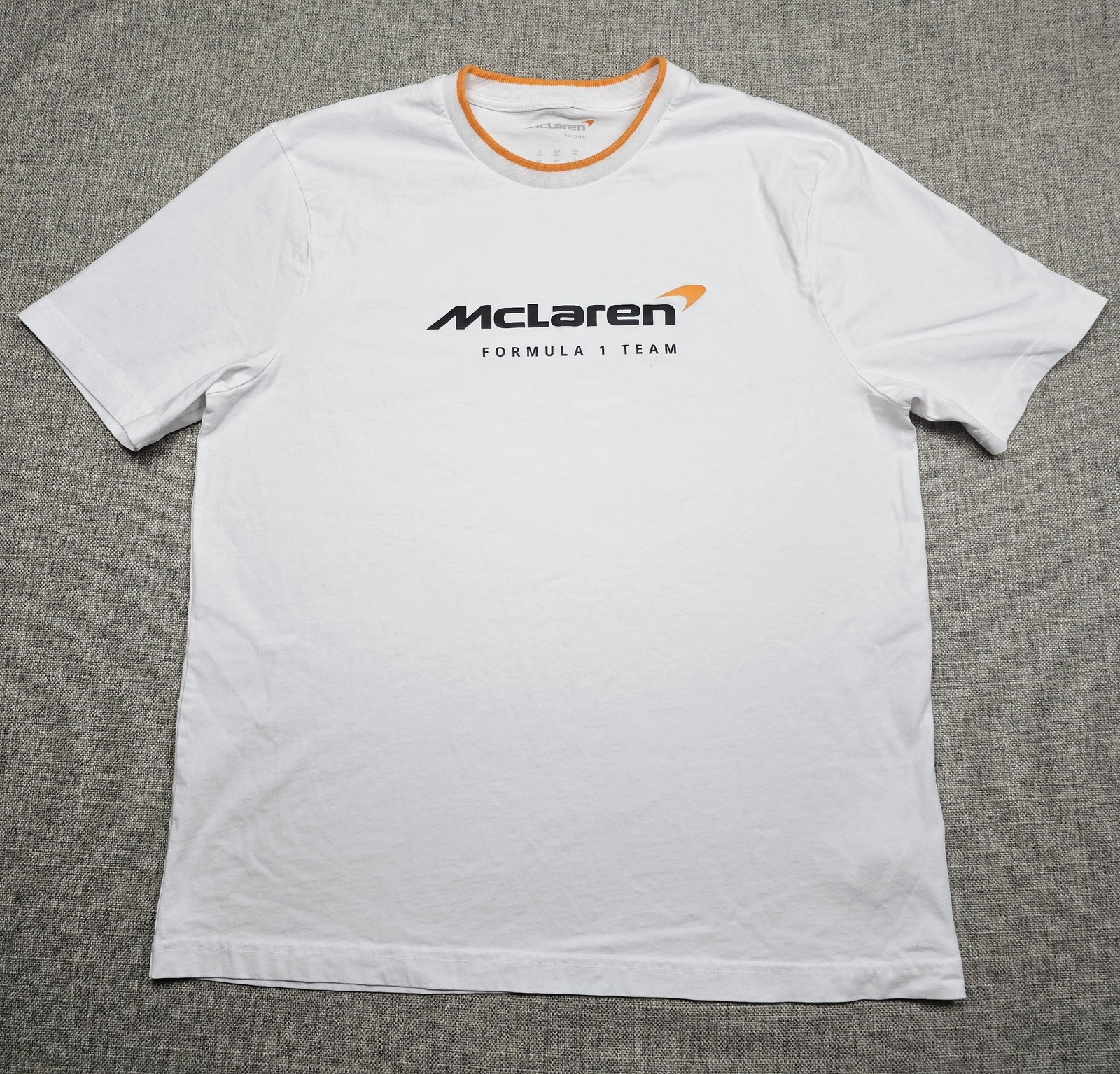 McLaren Formula 1 Team Shirt Mens 2XL White Racing Short Sleeve Tee Crewneck