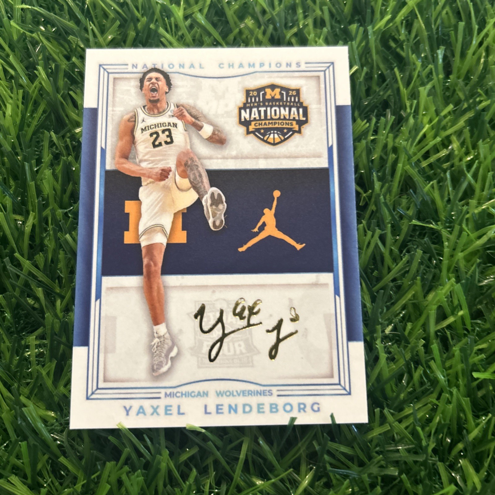 Yaxel Lendeborg Card Holo Auto National Championship Michigan Wolverines SP B27