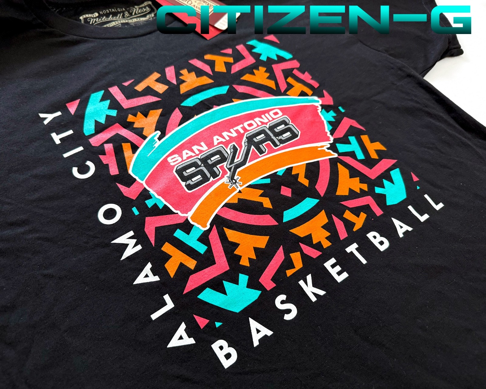 NWT Mitchell & Ness Men’s SAN ANTONIO SPURS Alamo City Basketball T-Shirt sz L.
