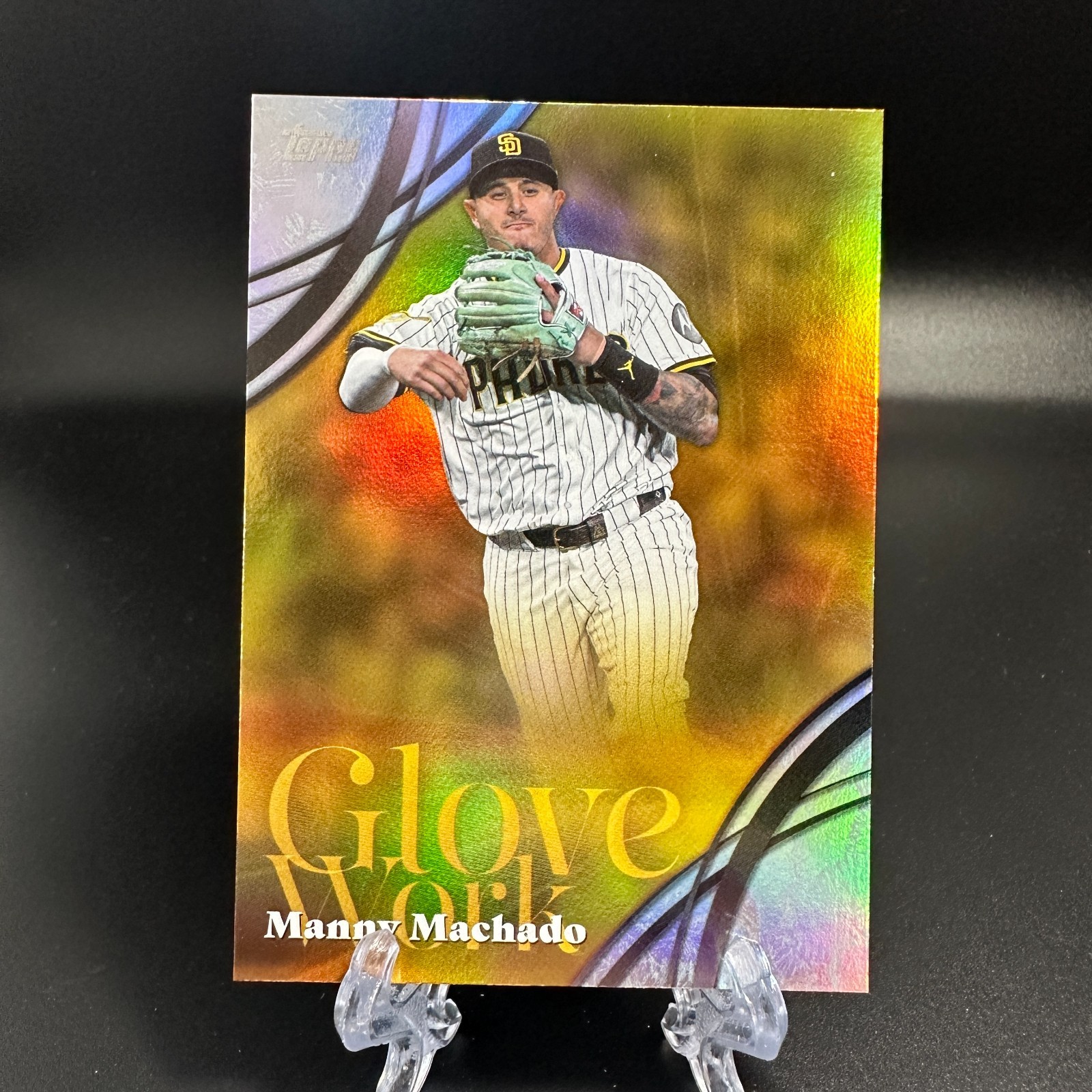 2026 Topps Series 2 – Manny Machado Glove Work #GW-17 Padres