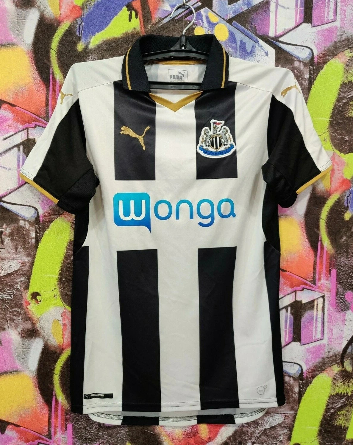 NEWCASTLE UNITED 2016 2017 HOME SHIRT FOOTBALL SOCCER JERSEY MEN’S SIZE S