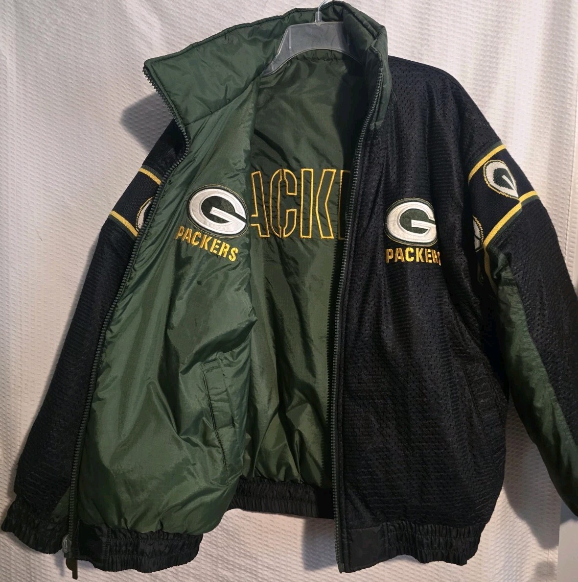 Vtg 90s NFL GREEN BAY PACKERS reversible pro player puffer jacket Mens M EXLNT