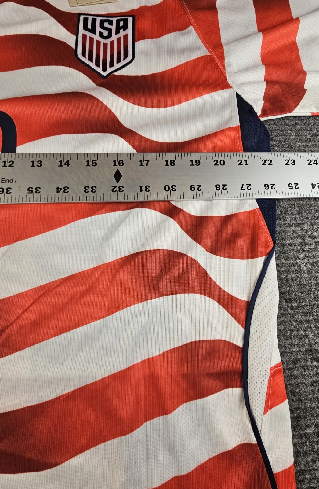 Read description before Buying USA Soccer mens 2XL – LargeChristian Pulisic New