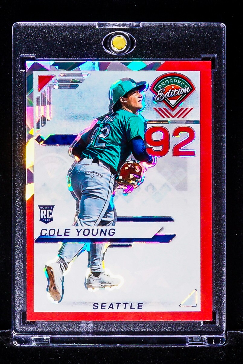 Cole Young RARE RED CRACKED ICE REFRACTOR INVESTMENT ROOKIE CARD SP RC