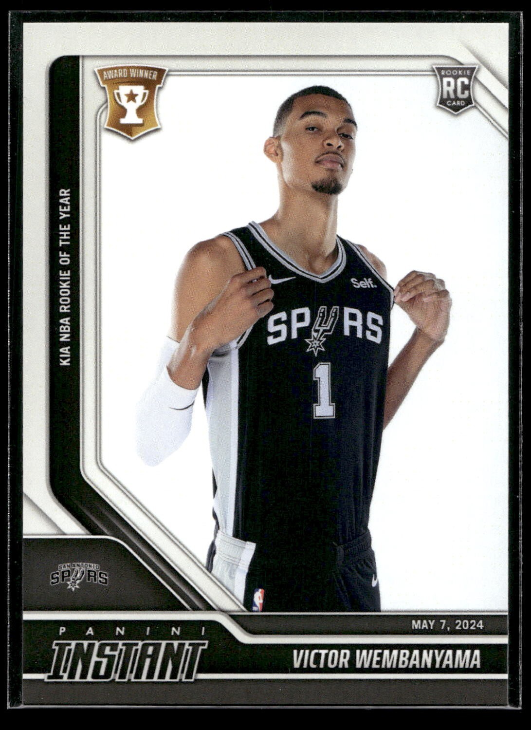 2023-24 Panini Instant Victor Wembanyama ROOKIE OF YEAR 1/11420 SP Spurs #544 RC