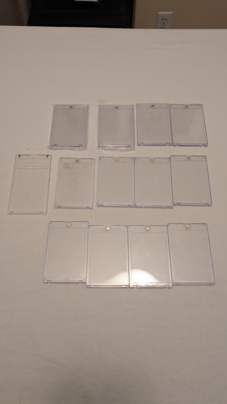 Ultra PRO Card Holder – Clear – Lot of 13